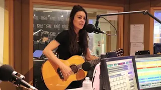 Amy Shark - All Loved Up - acoustic - 1029 Hot Tomato