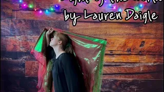 Worship Flagging: “Light of the World” by Lauren Daigle