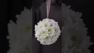 DIY Wedding Kissing Ball