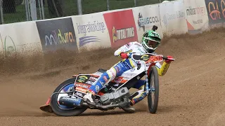 first ride in Austrailia... Speedway solos