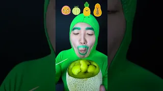 ASMR EXOTIC FRUITS PLATTER *Passion fruit, melon, pineapple, papaya EATING SOUNDS Mukbang #shorts