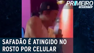 Wesley Safadão é atingido por celular no rosto durante show | Primeiro Impacto (23/02/23)