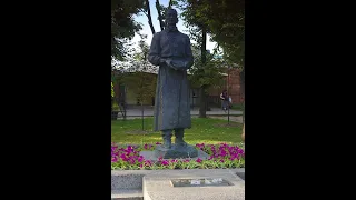 Киев; Памятник Григорию Сковороде