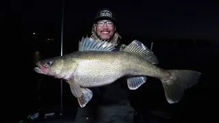 Crushing GIANT Walleyes on BIG Water! (INSANE BITE)