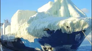 Large Frozen Icebreaker Ships Crash Ice! Crashing Icebergs & Glaciers! Ships on Scary Waves In Storm