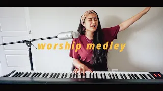 WORSHIP MEDLEY // I love you Lord + You're worthy of my praise + I exalt thee