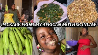 UNBOXING A PACKAGE FROM MY NIGERIAN 🇳🇬 MOTHER IN-LAW | MY HUSBAND TOOK OVER THE KITCHEN #vlog