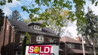 Increase in student debt delaying first home purchases in Ontario