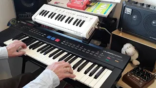 "La Cucaracha"    🧡    1 minute fun with the Yamaha PSR-7 Keyboard