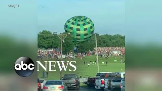 Hot air balloon plows into spectators in Missouri