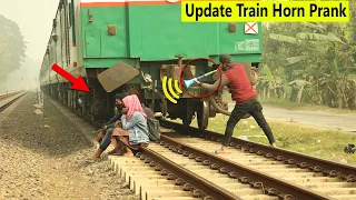 Update Popping PRANK with Train Horn PRANK On CUTE GIRL !! So Funny by To Ten PRANK 2024..