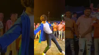 Jhoome Jo Pathaan Song Dance In Public #gufranroomi #srk #publicreaction #junagadh #shorts