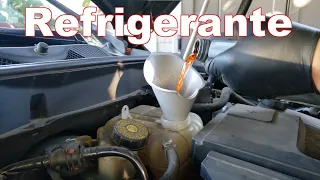 Como Revisar El Nivel de Anticongelante Refrigerante y Rellenar