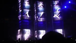 Muse - Intro and Uprising (live in Seattle)