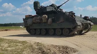 ⚡️Как Один M2 Bradley «разобрал» Два вражеских БТР-82А с пехотой