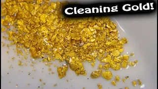 Cleaning fine gold from black sands:  Method #1 (Simple panning)