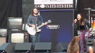 Shaun Morgan of Seether and Lzzy Hale of Halestorm performing "Broken" at Carolina Rebellion 2011