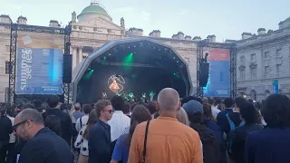 La Femme - Intro + Packshot (Live at Somerset House, London, 2023)