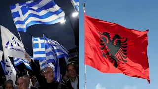 Greqia RACISTE me shqiptarët! Pse nuk i jep pashaportat emigrantëve?! | Breaking Top News