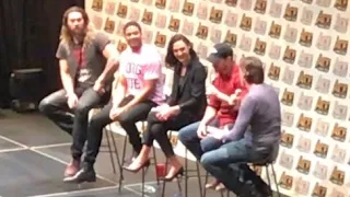 Justice League - Comic Con Panel Pt 1 Gadot Wonder Woman Cavill Superman Momoa Aquaman Fisher Cyborg