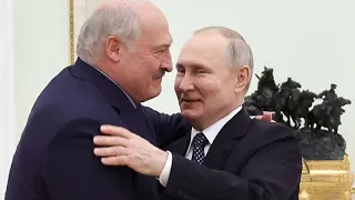 Putin and Lukashenko hold talks on closer defence and economic ties