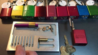 [328] 40mmAL Series:  American Lock 1100 (Edge Keyway) Picked and Gutted