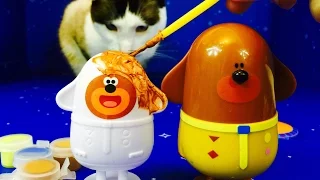 Painting HEY DUGGEE Toy Figure Craft Kit!