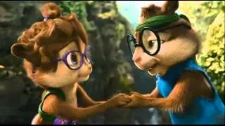 Frozen - Love Is An Open Door Jeanette Chipette and Simon Chipmunk