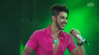 Gusttavo Lima - Catireiro Safado / Amor de Primavera (Ao Vivo) (Caldas Country 2012)