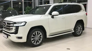 Toyota Land Cruiser 300 в ЖЕМЧУЖНОМ цвете