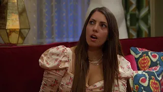 Victoria Tells Matt that Marylynn Is 'Toxic' - The Bachelor