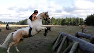 Huge bare back jumping - Free Riding - Alycia Burton - Go Pro 1080p