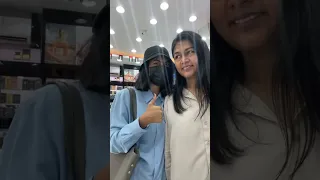 Buying the iPhone 14 for Mom in DUBAI Meena Bazar 🇦🇪 #shorts #dubai #iphone14 #minivlog