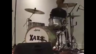 8/4/17 XXXTENTACION plays his drums and goes INSANE!!! 🔥🔥🔥