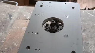Making a router plate insert from aluminun plate.