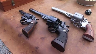 Ruger Redhawk  vs  S&W Model 29