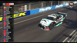 *HUGE* Crash At Gold Coast! V8 Supercars!