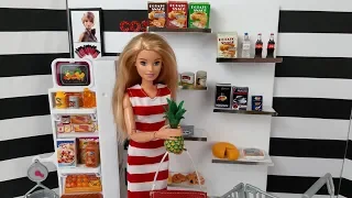 Three Barbie Sisters Morning Bunkbed Bedroom Routine. Barbie Doll Supermarket Grocery Shopping.