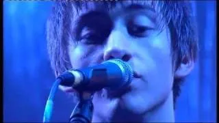 Arctic Monkeys - Mardy Bum (Live Glastonbury 2007)