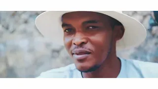 Ngiah Tax Olo Fotsy, Dj Elliot - Vava be