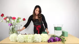 How to make a Hydrangea Centerpiece (quick tutorial)