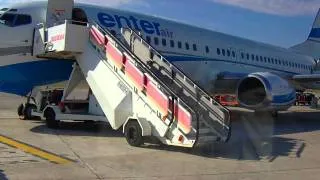 Enter Air (Boeing 737) Arrival at Palma de Mallorca