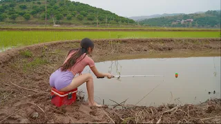 Girl Fishing | Good Place For Catfish Fishing | Amazing Fishing