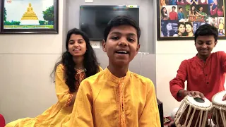 Mere baanke bihari laal (bhajan) by Ayachi Thakur, Rishav Thakur and Maithili Thakur