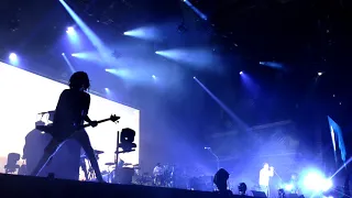 Gorillaz - Feel Good Inc. (Live) @Lollapalooza París 2018