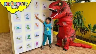 Dinosaur SMASH BOX Game! Skyheart vs. Red T-Rex punch plushies toys