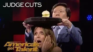 Aaron Crow Dangerously Shoots Apple Off Heidi Klum's Head - America's Got Talent 2018