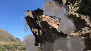 Caught on tape, Collapse and collapse of rocks