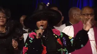 Lady Karen Clark-Sheard singing “Hallelujah,” at 114th COGIC Convocation in Memphis.