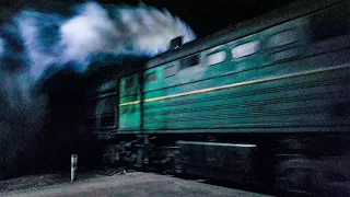 Целый тепловоз 2ТЭ10Л-2077А/Б "Луганка" Бессарабка [ЖДМ] Whole locomotive 2TE10L Basarabeasca [CFM]